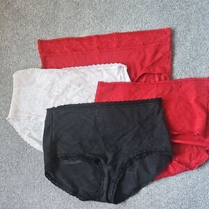 Lace Brief Style Panties Set